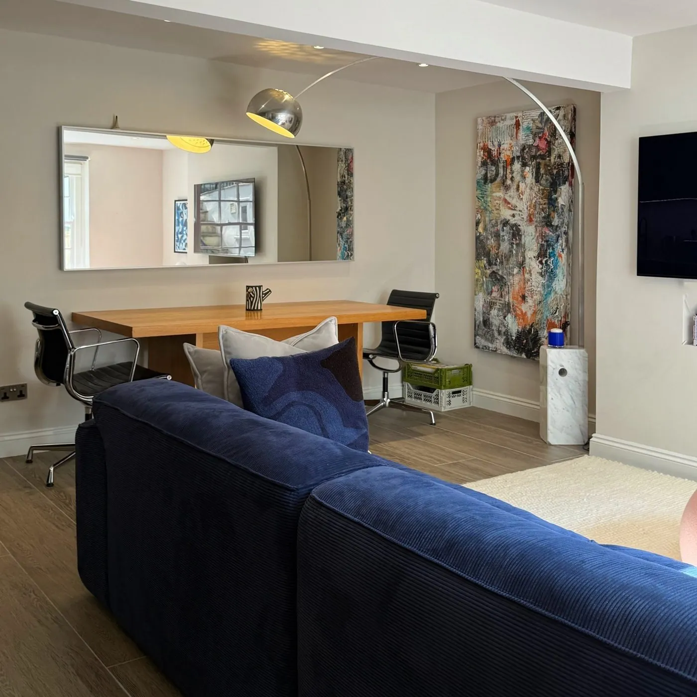 NoHi, the living and dining room